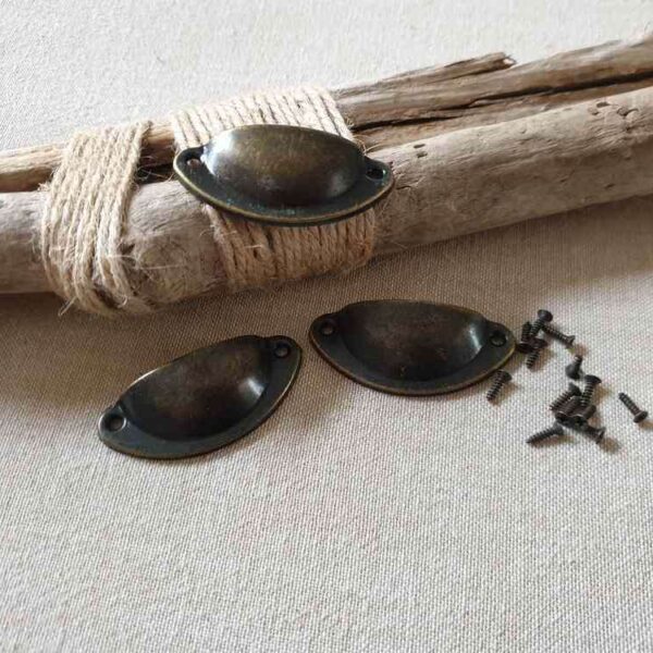 lcf - Poignée Coquille Bronze antique 50x20 mm