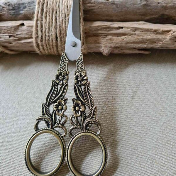 AX - Ciseaux vintage modèle Fleurs Bronze