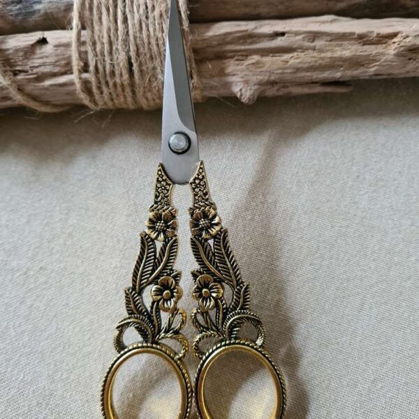 AX - Ciseaux vintage modèle Fleurs Or