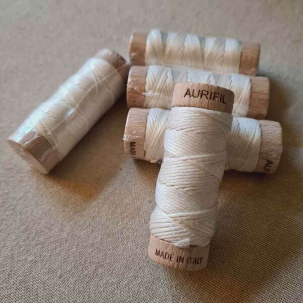 AURIFIL - Fil Aurifloss 6 brins , coloris 6722 Sea biscuit