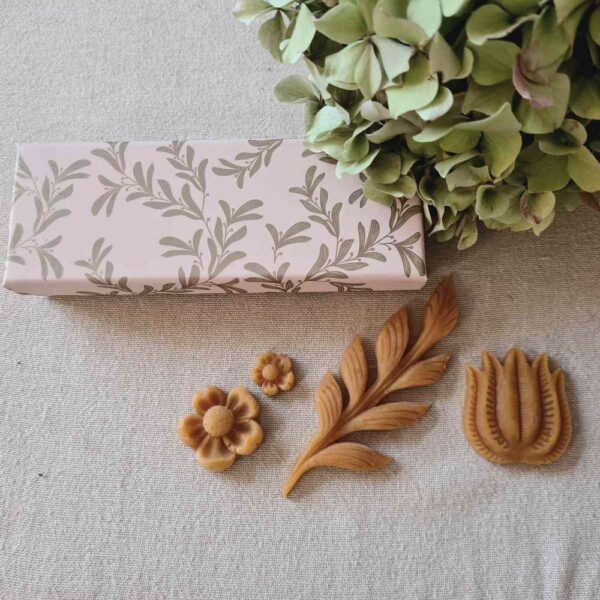 LCF - Boite Rose poudré Lot fleurs primitif