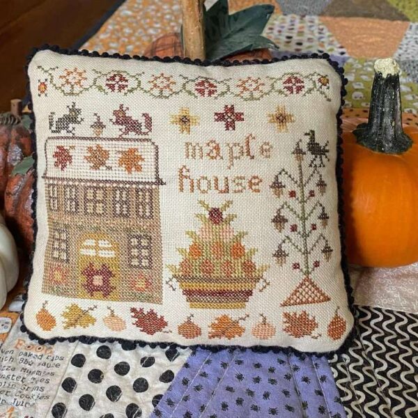Pansy patch quilts and stitchery - Pumpkin Lane series, Maple House 3/9