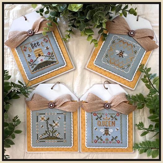 Little House Needleworks-  Bumblebee petites