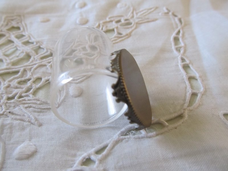 IMG_5819_ml lcf - Base Antique pour cloche en verre 25mm – Image 1