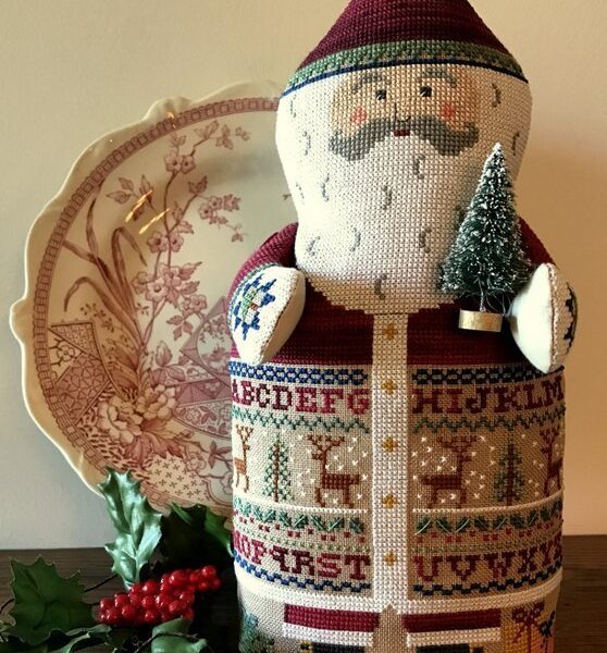 The Needle's Notion - Sampler Santa