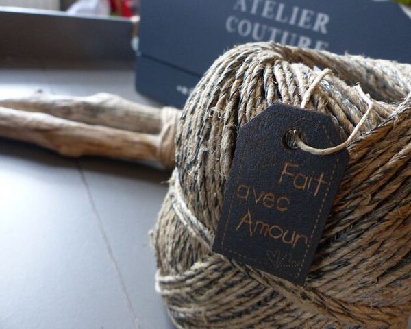 The Bee Company - Etiquette FAIT AVEC AMOUR Gris