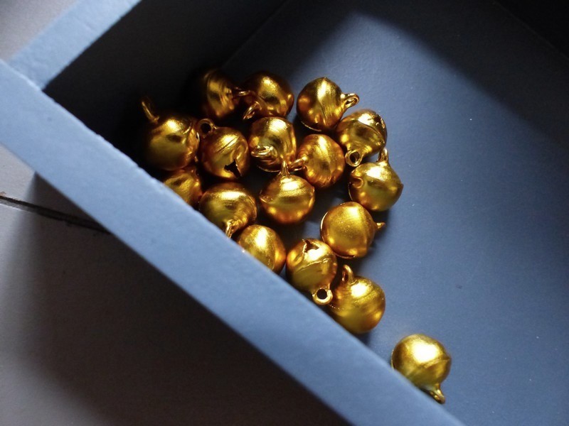P1090777_ml LCF - Grelot coloris Or Jaune 10mm – Image 1