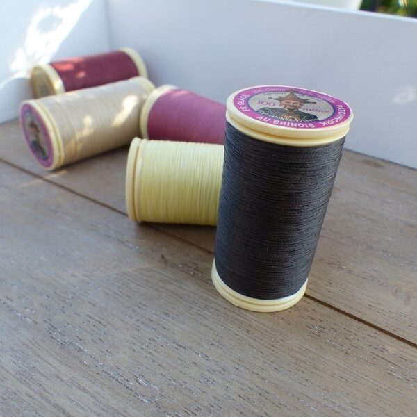 Sajou - Fil glacé n°50 coloris 200, Marron