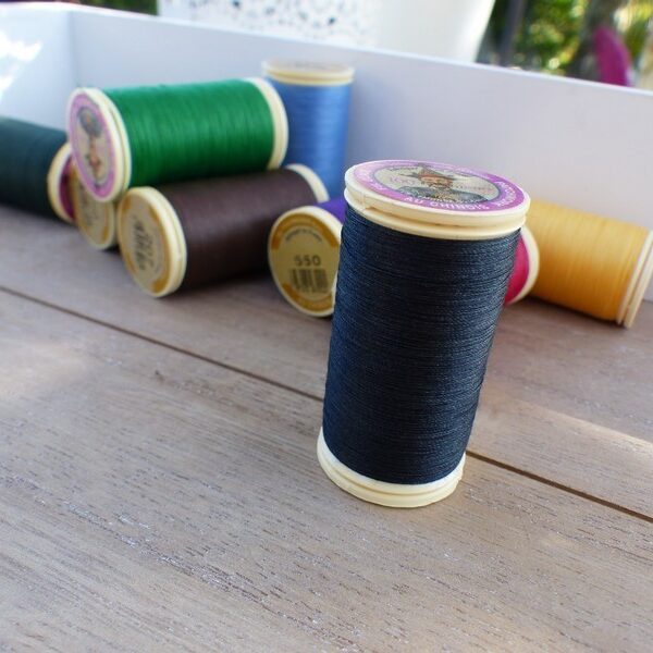 Sajou - Fil glacé n°50 coloris 180, Noir