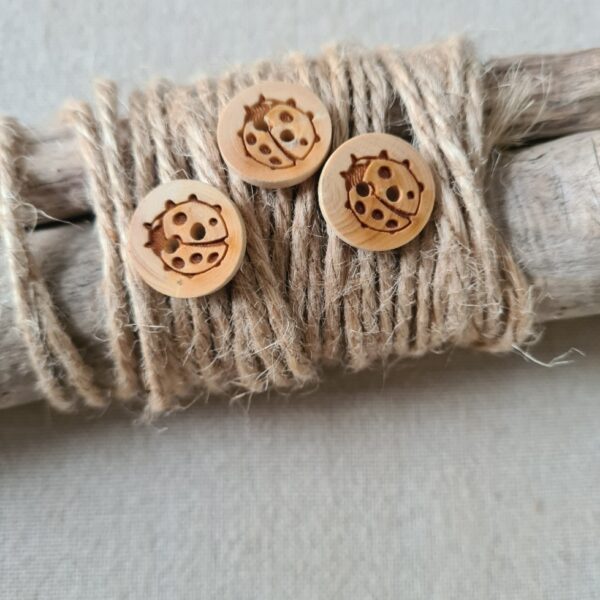 COM - Bouton Buis 15mm Coccinelle