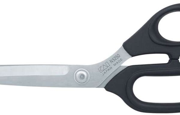 COM - Ciseaux kaï couture 25 cm N5250