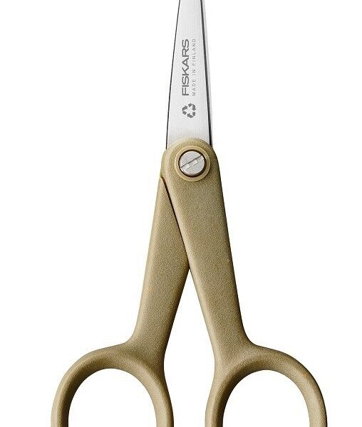 COM - Ciseaux Fiskars100% recyclés universel 13 cm , ambidextre