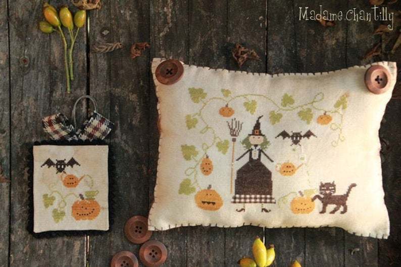 il_794xN.2038058735_a0rb_ml Madame Chantilly - Halloween Tea – Image 1