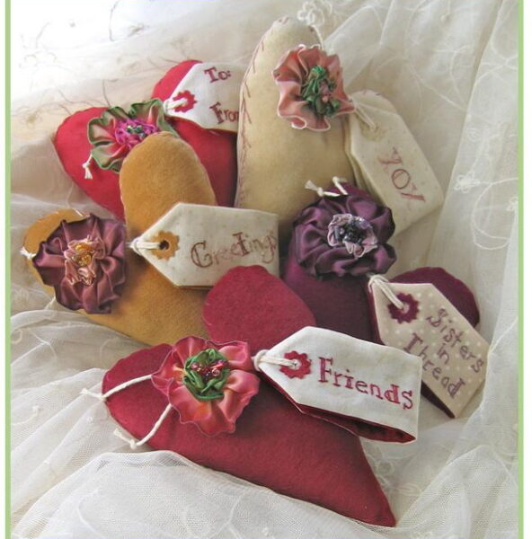 Love Notes Pincushion & Needlecase 110