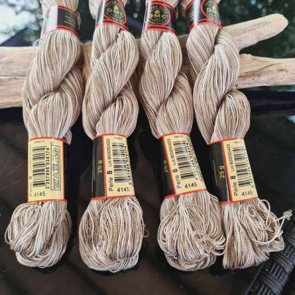 dmc - Retors d'Alsace n° 8 col 4145